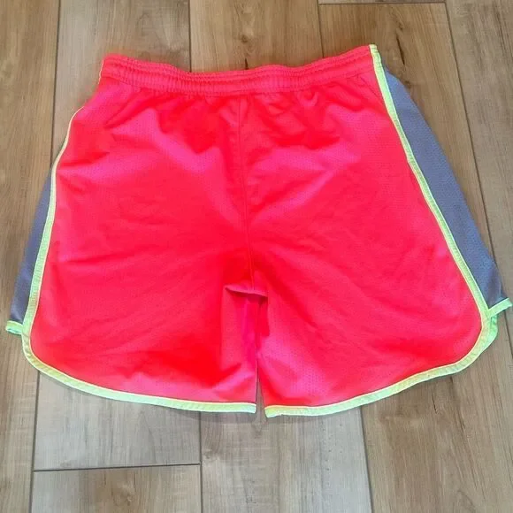 EUC Under Armour Womens Heat Gear Loose Fit Shorts Coral/Yellow/Gray Medium - Picture 3 of 6